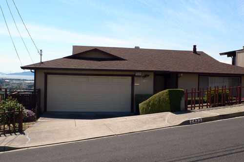 2433 Mira Vista