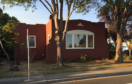 3031 Barrett Ave